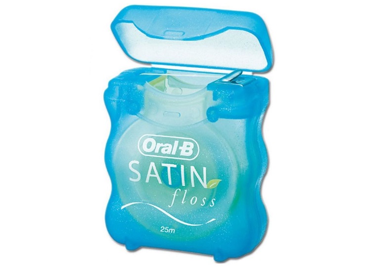 نخ دندان اورال-بی مدل Satin