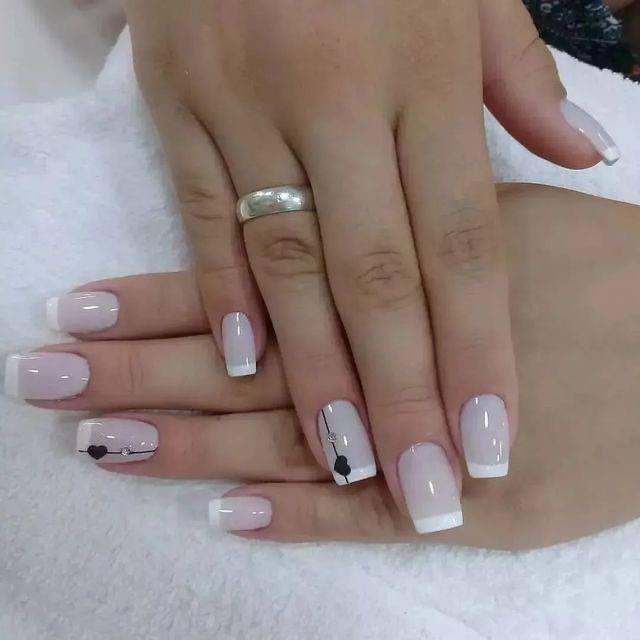 طراحی ناخن