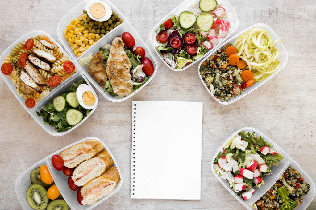 ۵ غذای کم هزینه و سریع برای بردن سر کار؛ غذاهای کارمندی سریع و ساده