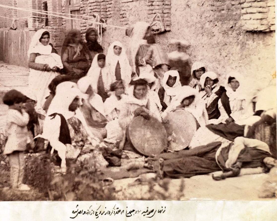 زنان صوفی در ساوجبلاغ حدود ۱۵۰ سال پیش و دوره قاجار 