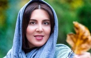 موتور سواری لیلا بلوکات در خیابان های تهران