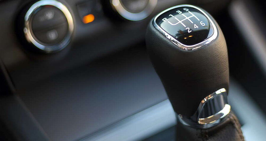 ۵ اشتباه رایج که به گیربکس اتوماتیک خودرو آسیب می‌زند