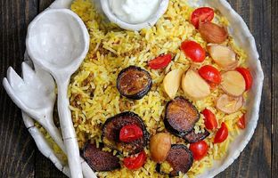 بادمجان پلو؛ پلو مخلوط خوشمزه برای طرفداران بادمجان