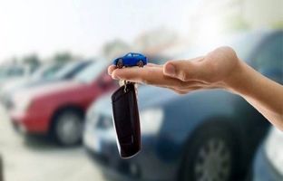 چه کنیم که هنگام خرید خودرو دست دوم در دام کلاهبرداران نیفتیم؟ 
