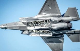 این عکس جزئیات بسیار دقیقی از اف-35 را نمایش داد