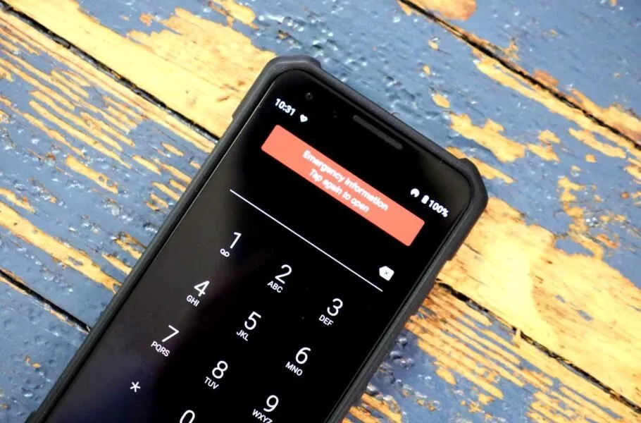 چگونه قفل نمایشگر گوشی‌های اندرویدی را با تماس اضطراری باز کنیم؟