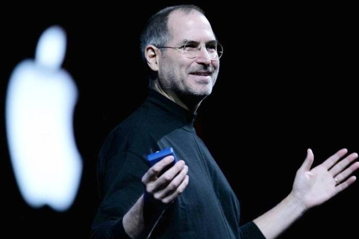 اطلاعات آیفون تمام شیشه‌ای لو رفت