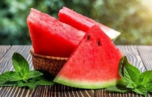 ۸ ترفند طلایی برای انتخاب هندوانه شیرین