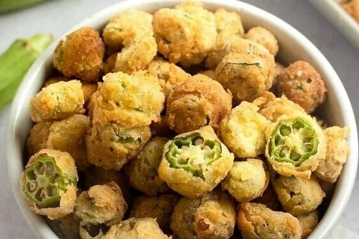بامیه سوخاری؛ یک فست فود بدون گوشت اما خوشمزه!