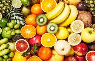 هسته این میوه سمی است و باعث مرگ می‌شود 