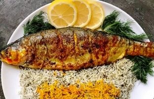 خوشمزه بپزید؛ طرز تهیه سبزی پلو با ماهی شب عید