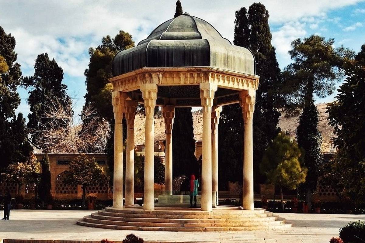 فال حافظ امروز چهارشنبه 14 آذر ماه 1403
