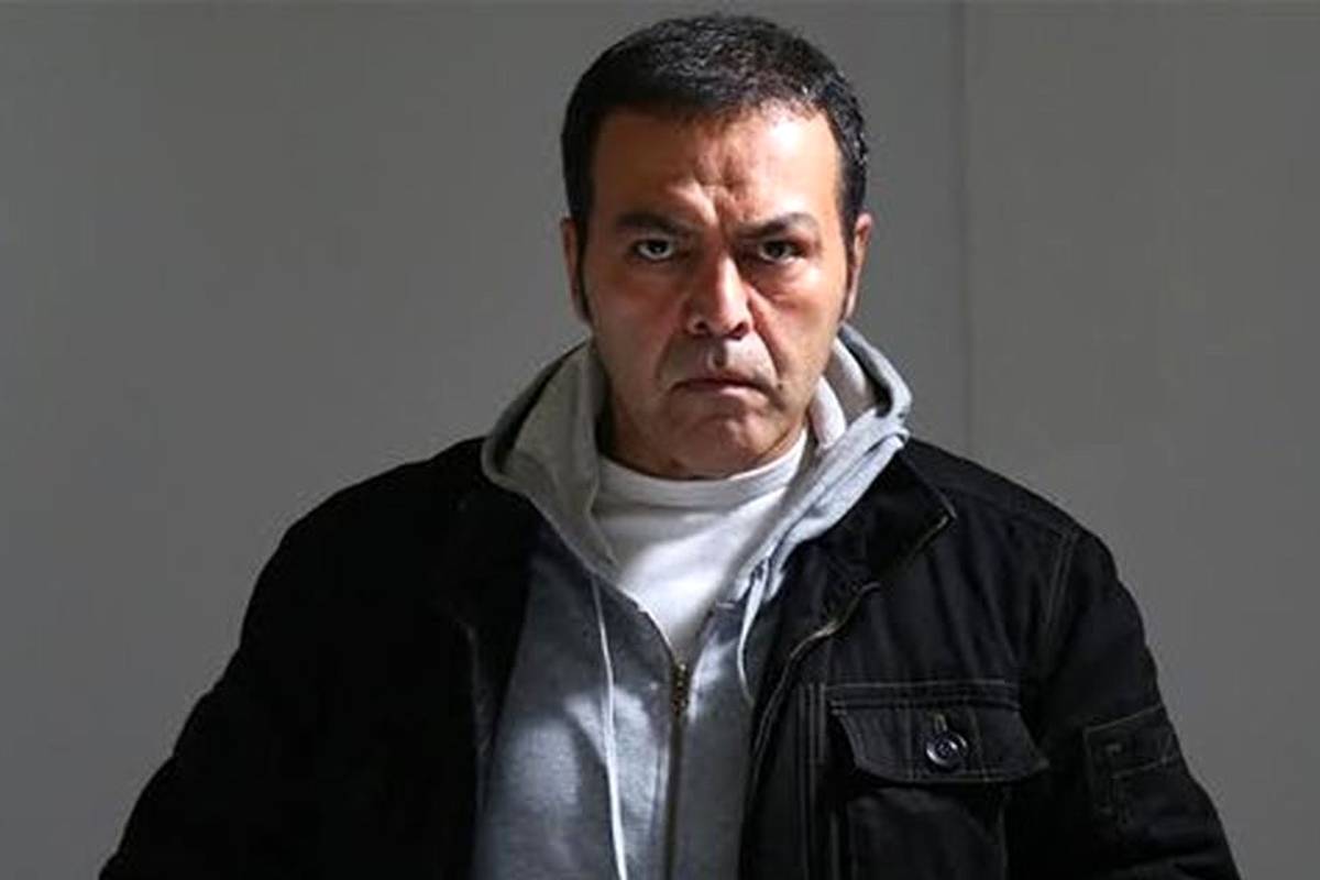 خوشحالی فریبرز عربنیا از بازگشت به ایران؛ با مختار رفتم و با رستم برمیگردم + ویدئو