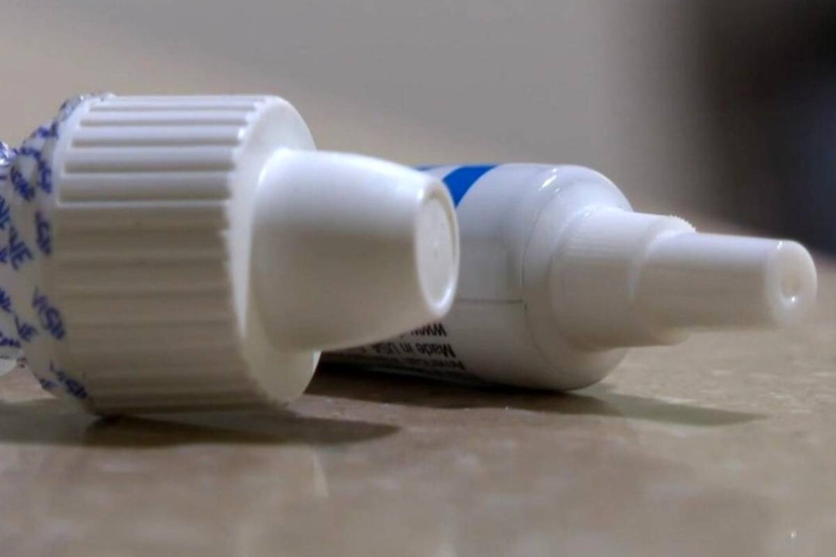 بیماران این بیمارستان چسب قطرهای را با قطره چشمی اشتباه گرفتند+عکس