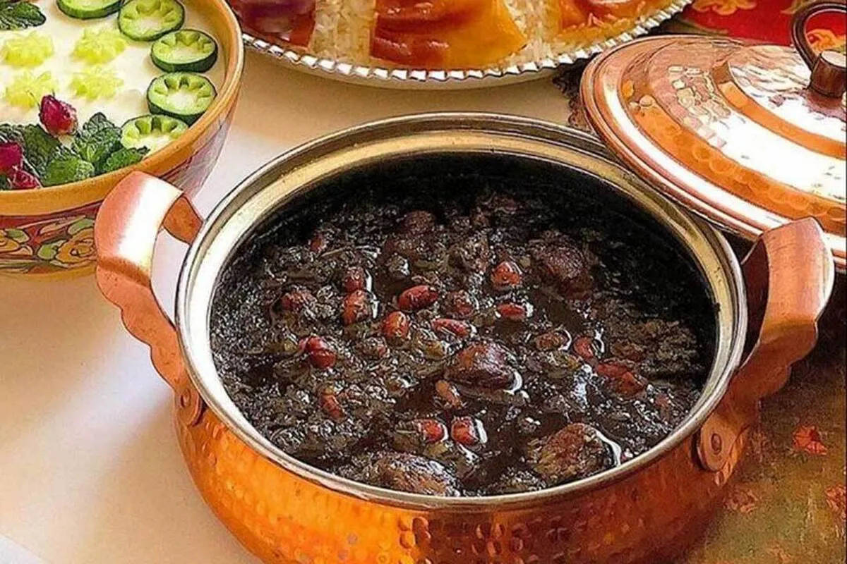 خوشمزه بپزید؛  ۱۰ راز خوشمزه شدن قرمه‌سبزی