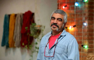  خاطره غمگین سروش صحت در روز مرگ مادرش + ویدئو