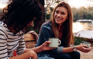 9 راز زنان ساکت در دنیای مجازی