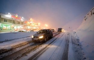 بارش شدید برف در جاده چالوس + ویدئو