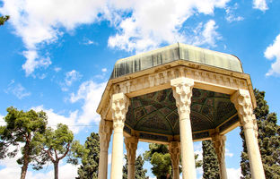  فال حافظ امروز دوشنبه 15 اردیبهشت ماه 1404 