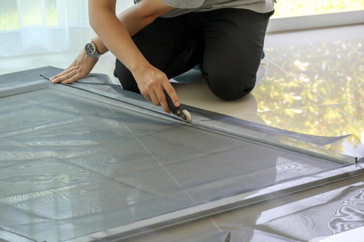 بهترین چسب برای چسباندن توری پنجره