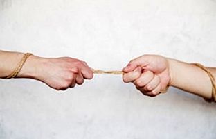 افراد کنترل‌گر چه ویژگی‌هایی دارند؟