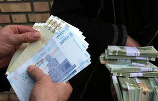 
حداقل و حداکثر عیدی امسال کارگران؛ بین ۱۴ تا ۲۱ میلیون تومان
