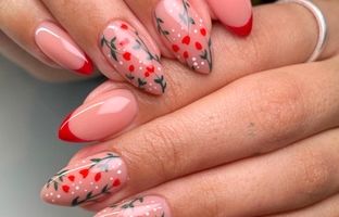 مدل ناخن بهار ۱۴۰۴؛ ۵ مدل ناخن بادامی کوتاه با طراحی‌های رنگارنگ ترند!