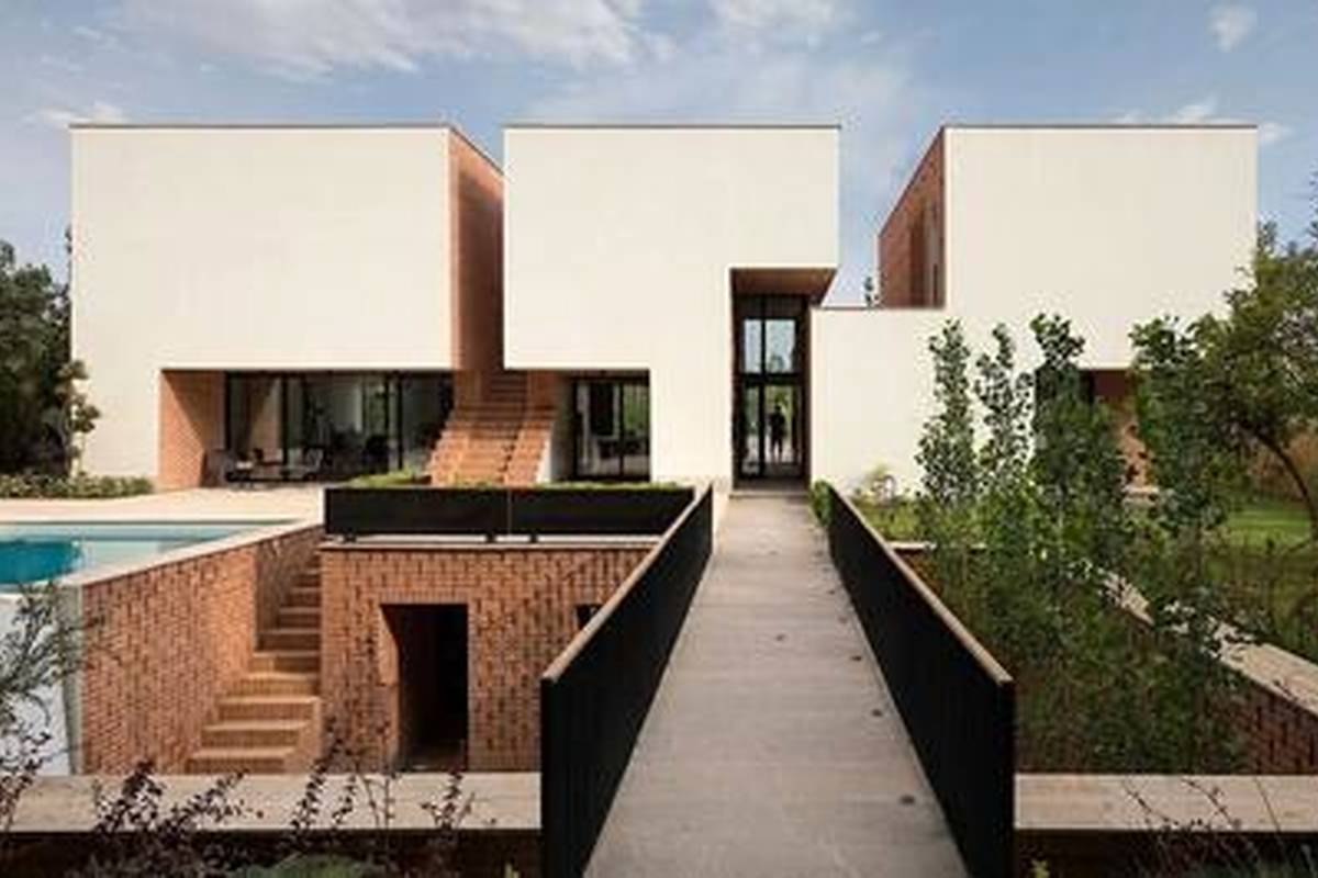 راهنمای سفر: ویلای ناربن کرمان، تلفیق معماری مدرن