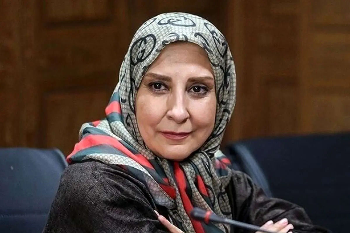  مرجانه گلچین در پشت صحنه سریال بامداد خمار 