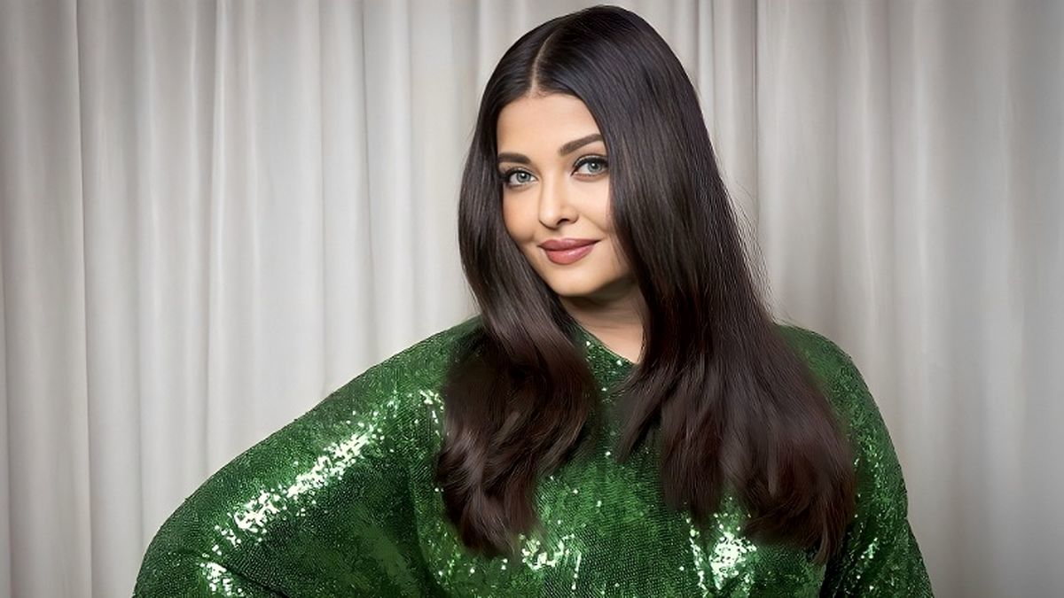 راز و روتین پوستی آیشواریا برای حفظ زیبایی و جوانی اش