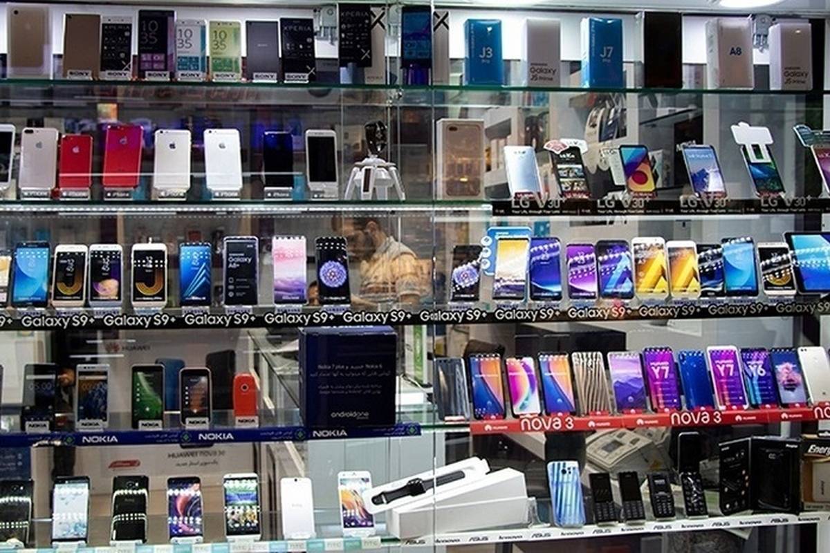 قیمت گوشیهای سامسونگ، شیائومی و آیفون سهشنبه ۱۰ بهمن ۱۴۰۲