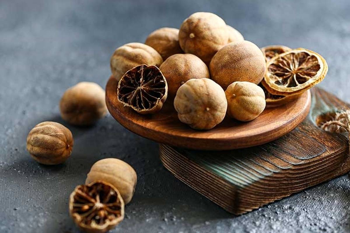 میخوای لیمو عمانی باعث تلخی غذات نشه؟ این ترفندارو اجرا کن!