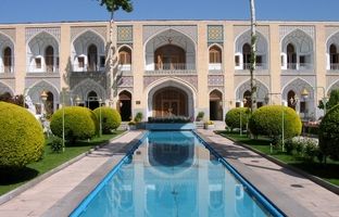 معرفی هتل عباسی اصفهان