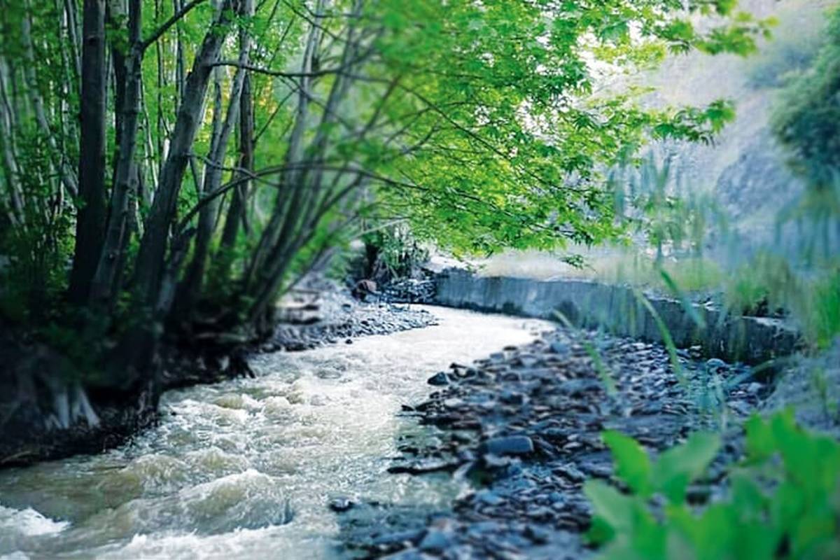 باورنکردنیترین روستاهای مشهد که باید در فصل بهار و تابستان ببینیم