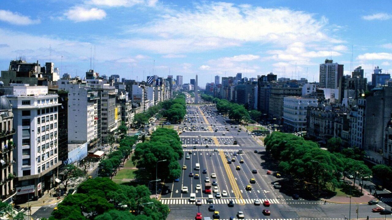 (تصویر) عریض‌ترین خیابان جهان را بشناسید