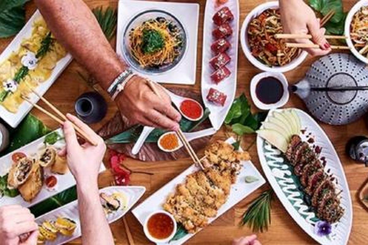 (عکس) 9واقعیت شگفت انگیز درباره غذاهای ژاپنی + دستور پخت سوشی و رامن در خانه