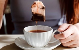 این نوشیدنی را هرگز داغ ننوشید