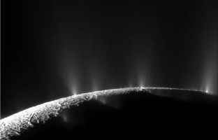 حکایت نقطه تیره در حال ناپدید شدن در مهم‌ترین قمر زحل