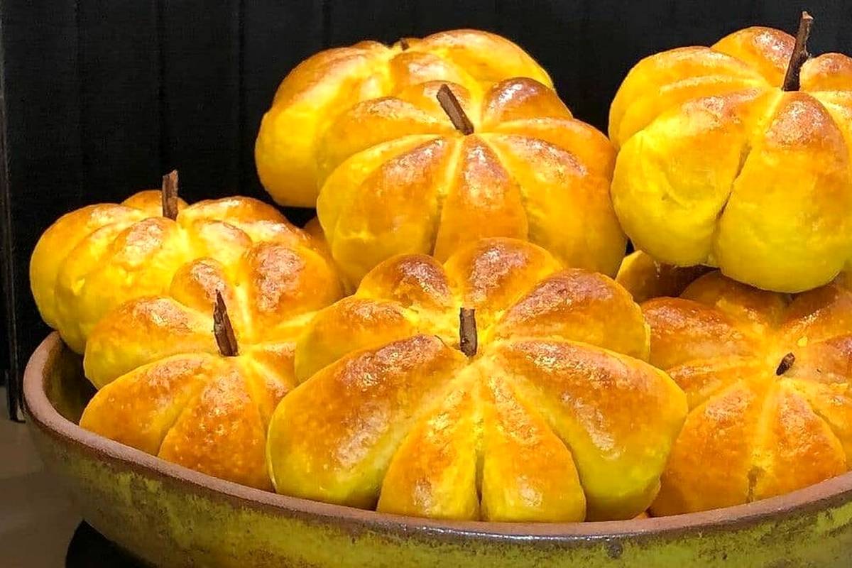 طرز تهیه نان کدو حلوایی؛ نان نرم و خوشمزه