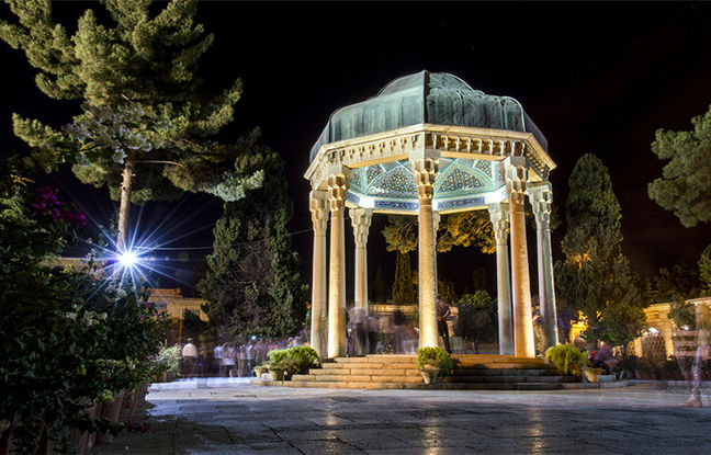  فال حافظ امروز دوشنبه 22 اردیبهشت ماه 1404 