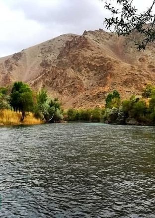 سفر به روستای طامه؛ بهشت چشمه های خنک و عطر گلابی در نزدیک اصفهان 