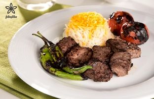 طرز تهیه کباب ترش گیلانی ؛ اسرار خوش طعم شدن گوشت آن