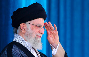 
قدیمی‌ترین عکس آیت‌الله خامنه‌ای در یک و نیم سالگی 
