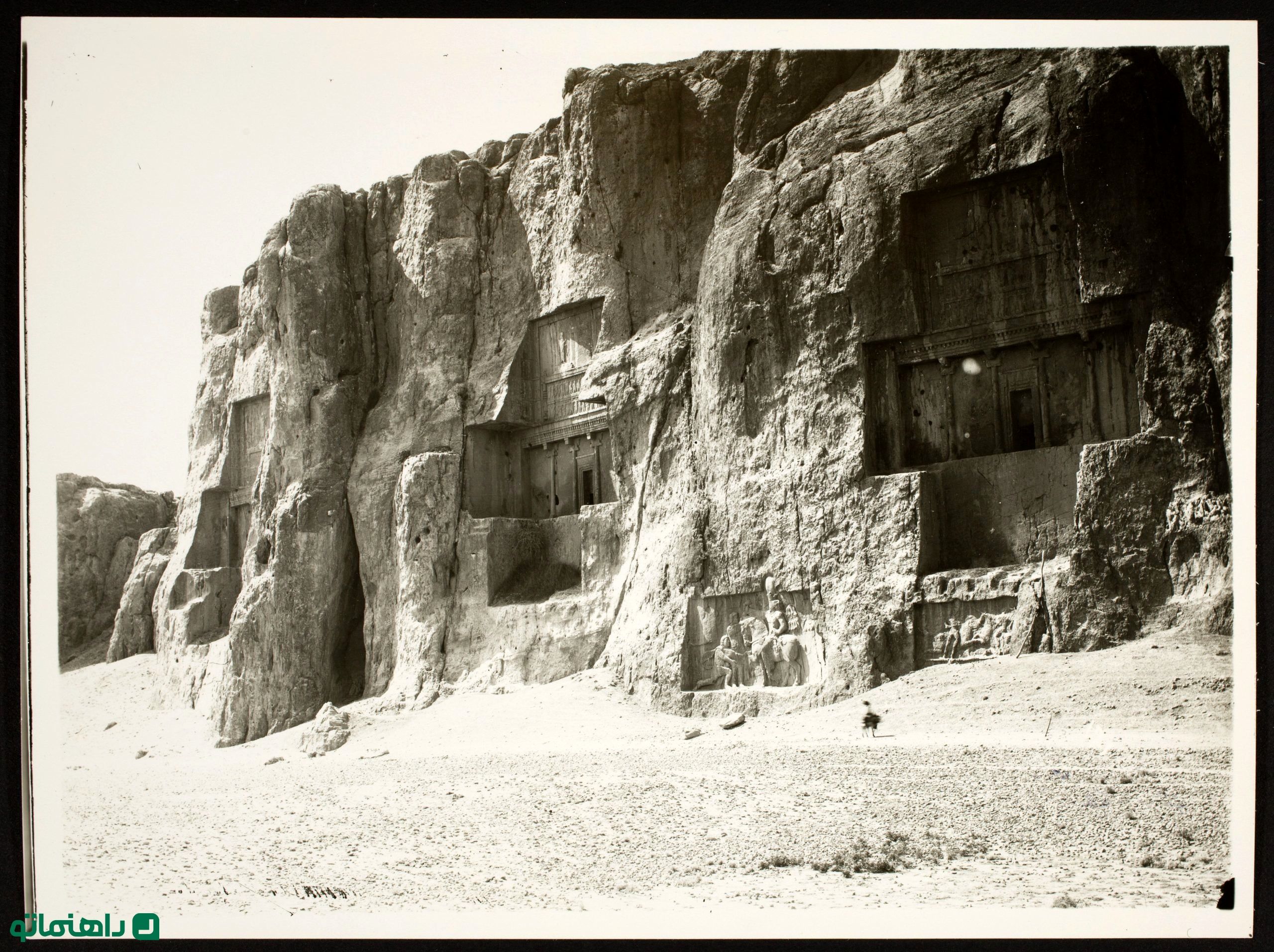 تفنگچی قاجاری در برابر شاهنشاه ساسانی!