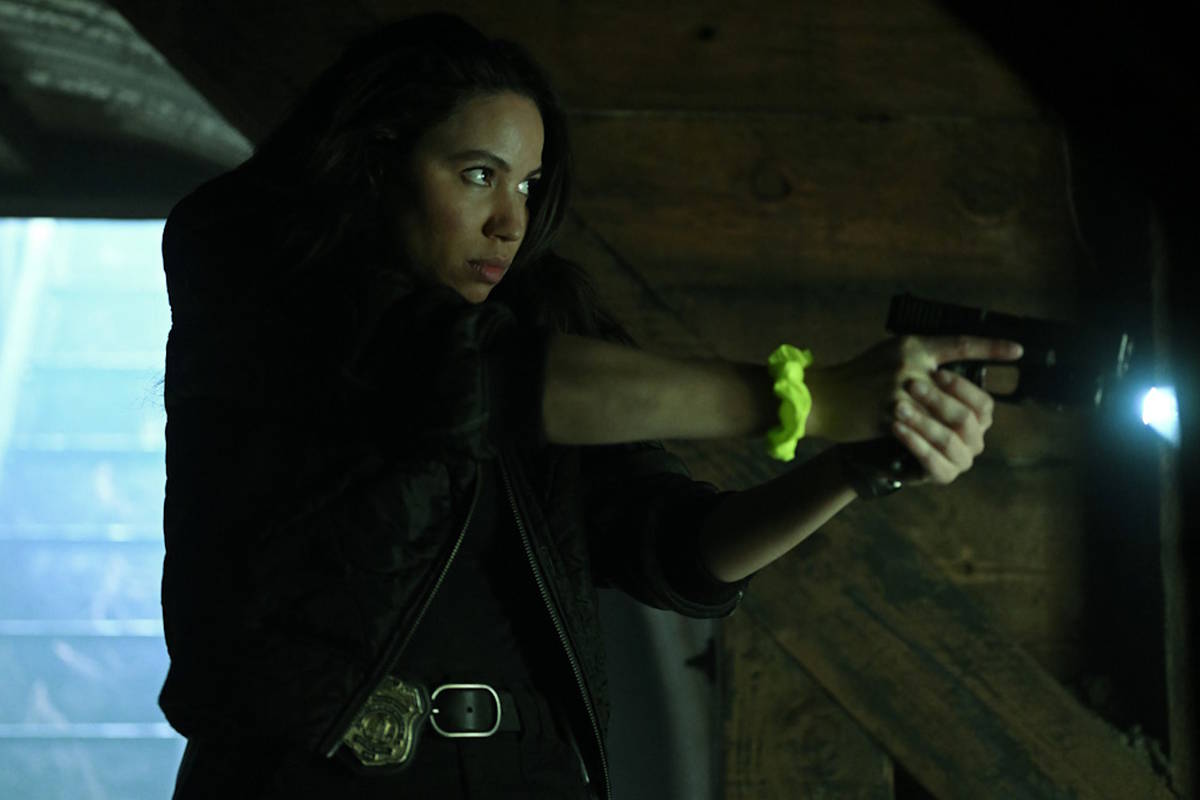 Smoke؛ جدیدترین سریال جنایی اپل تیوی پلاس با بازی تارون اجرتون