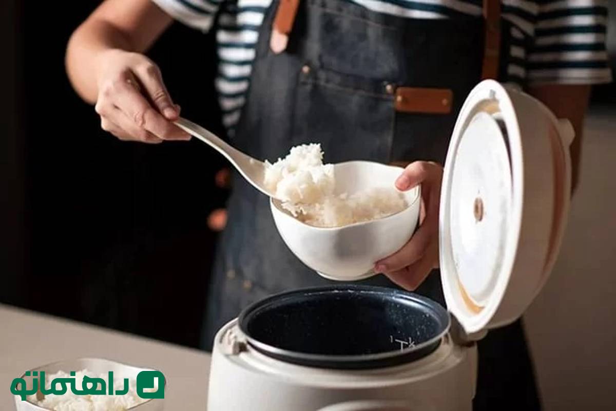 چرا برنج به ته پلوپز می چسبد ؟ + دلایل و راهحلهای ساده برای رفع مشکل