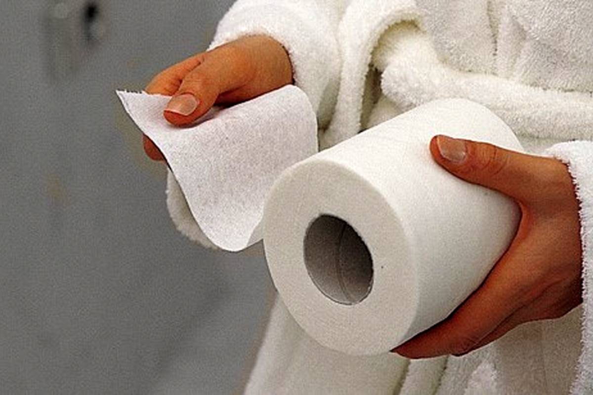 عوارض خطرناک استفاده از دستمال توالت