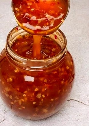 طرز تهیه سس چیلی خانگی به روشی ساده + ویدئو