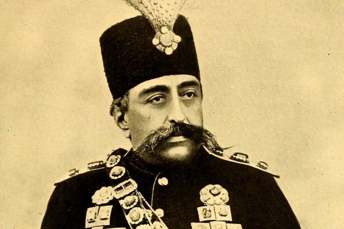 مظفرالدین شاه در ۱۴ سالگی؛ چهره پنجمین شاه قاجاری با پاپیونی عجیب