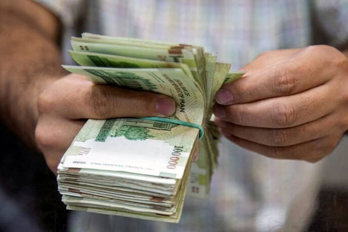 خبر مهم برای کارگران؛ حقوق ۱۴۰۴ امروز مشخص می شود؟